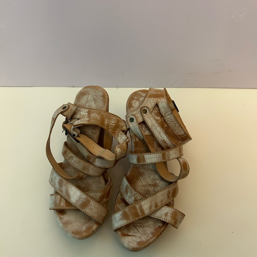 BED|STU Tan Sandals with Elegant Straps